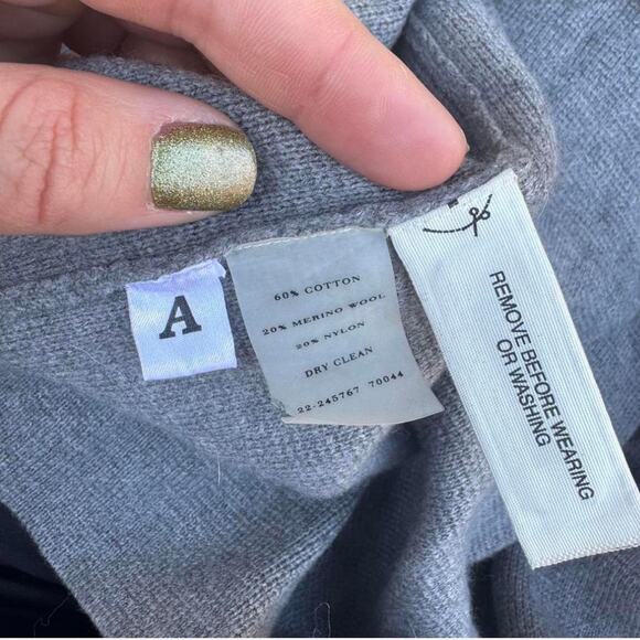 timeless elegant preppy merino wool Ann Taylor grey sweater women's size small - Picture 7 of 8